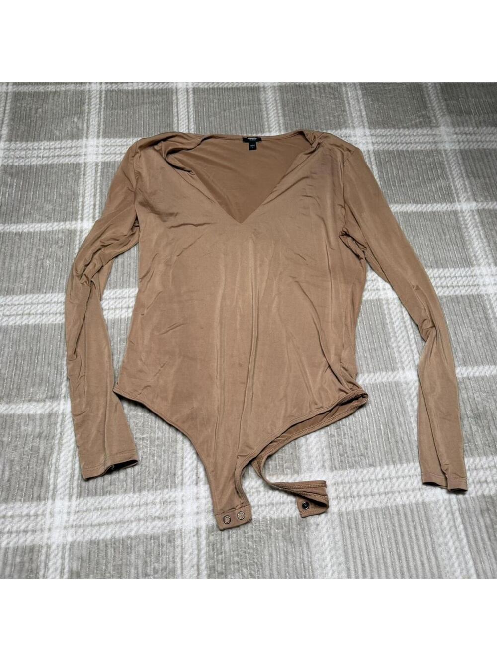 Express brown bodysuit with tie back detail. Size L #bodysuit #lingerie